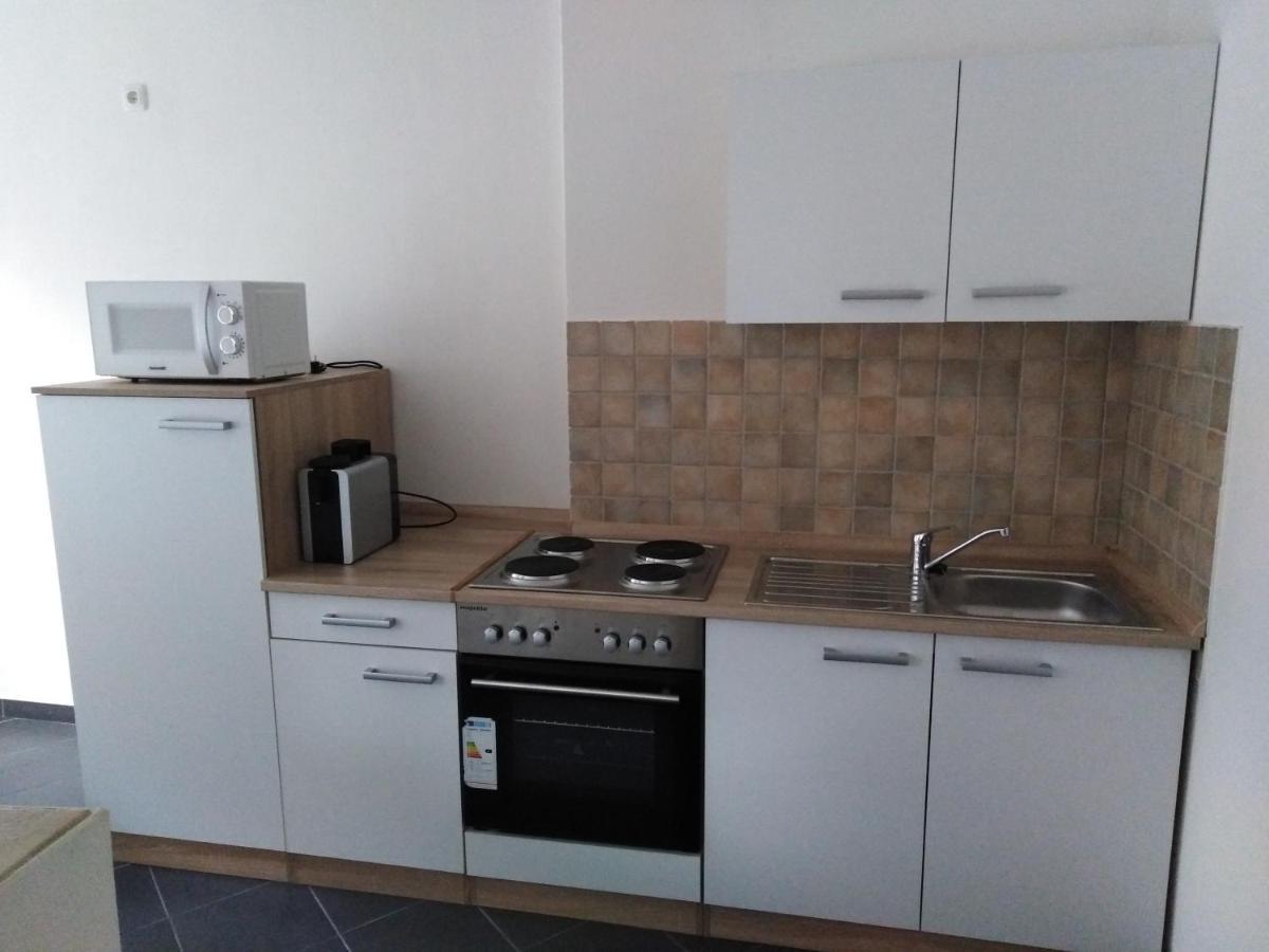 Ferienwohnung Wettin Exteriör bild