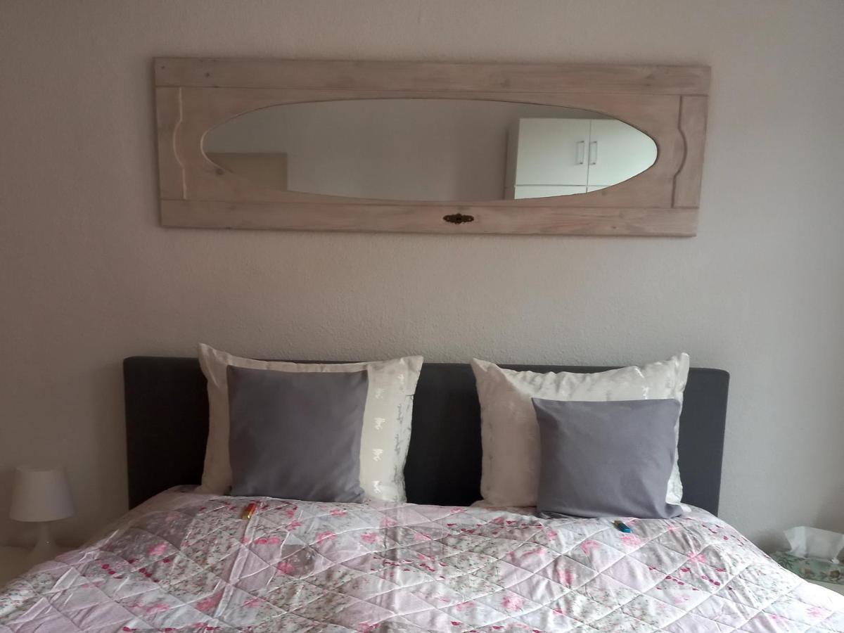 Ferienwohnung Wettin Exteriör bild