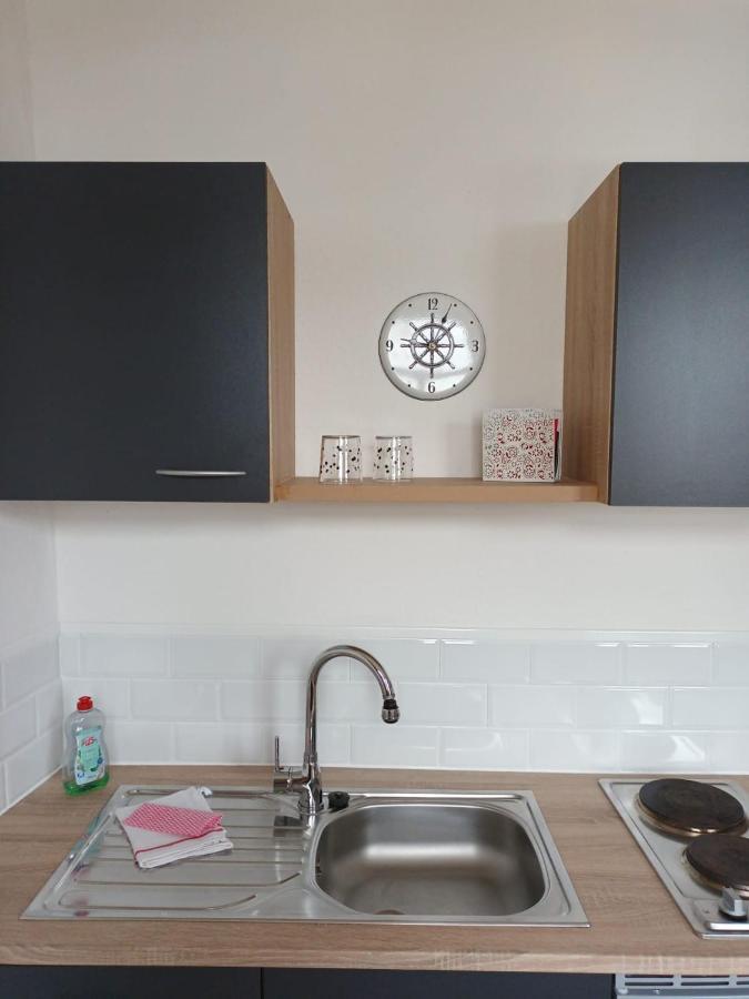 Ferienwohnung Wettin Exteriör bild